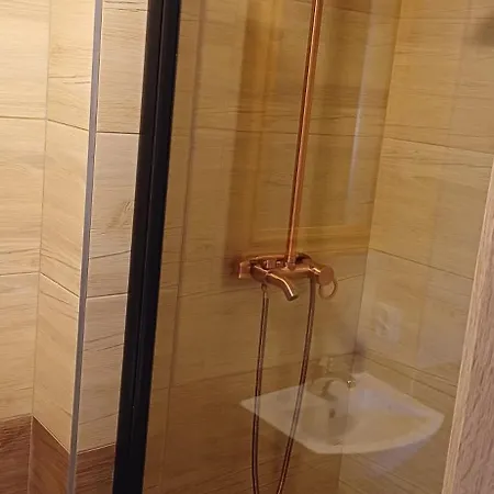 Apartmanovy Dum Terka